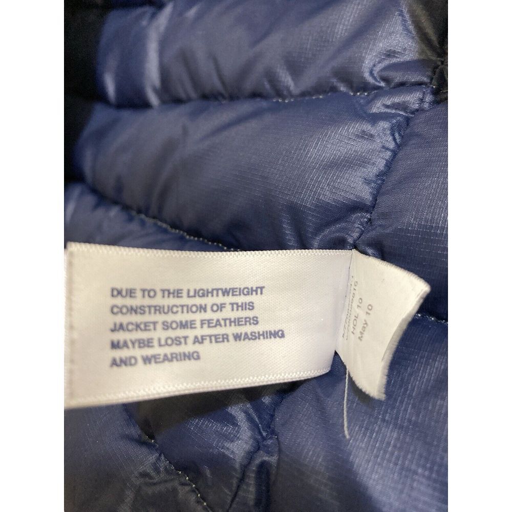 Gap‎ Womens Down Puffer Vest Size L Gray Zip Snap Packable Outdoors Winter Layer - Picture 12 of 15